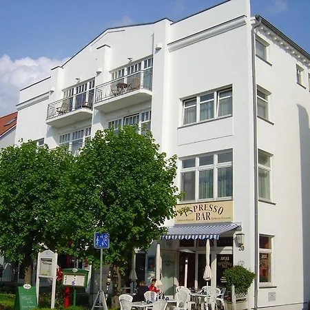 Residenz Am Kluenderberg By Rujana * Binz