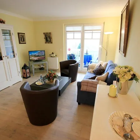 Residenz Am Kluenderberg By Rujana * Binz