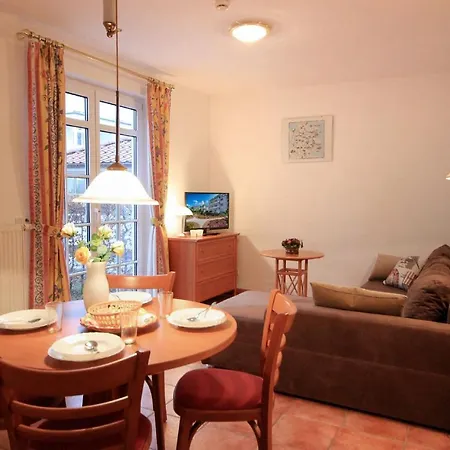 Residenz Am Kluenderberg By Rujana Binz