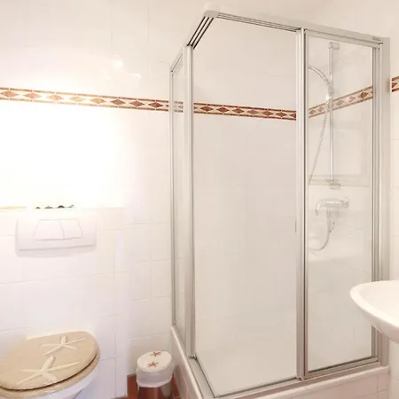 Residenz Am Kluenderberg By Rujana * Binz